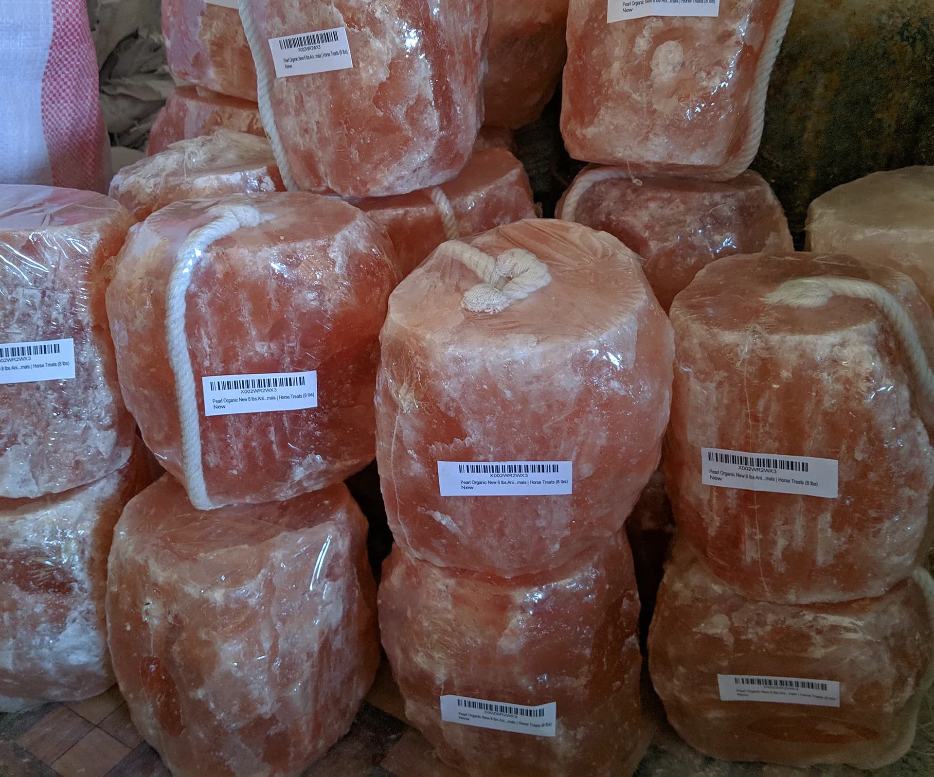 Animal licks and cooking blocks labeled for USA
